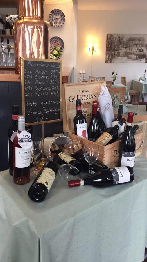 格拉姆斯拉斯科洛宾馆酒店 外观 照片